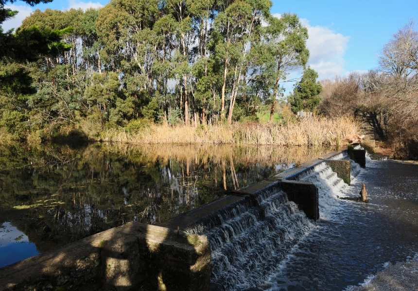 Campapse River, Kyneton Botanical Gardens
