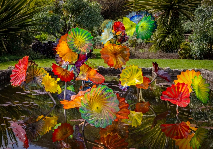 Chihuly in the Gardens
