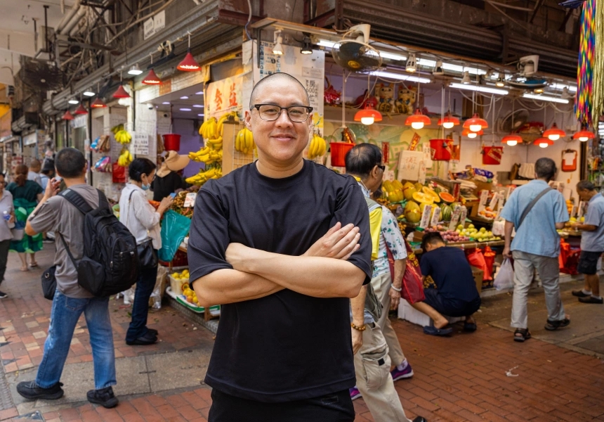 Dang Hong filming in Hong Kong
