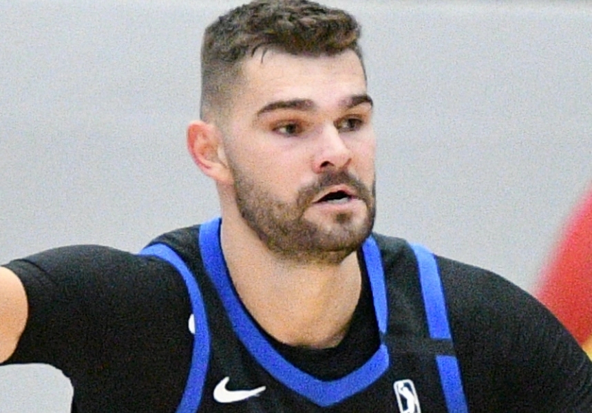 Isaac Humphries (Photo by Tom Hagerty, via Flickr)
