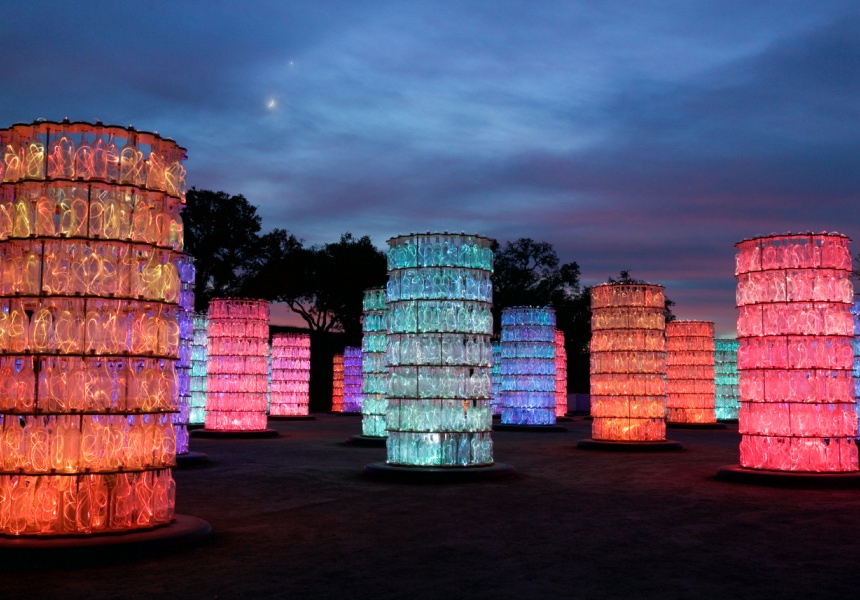 Light Towers, Sensorio - Copyright © 2021 Bruce Munro. All rights reserved. 
