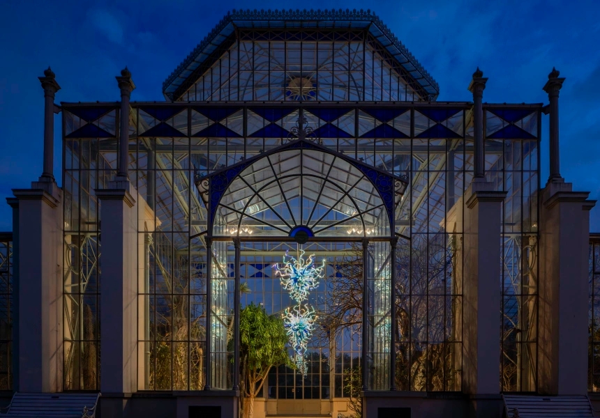 Chihuly in the Gardens
