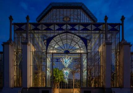 <p>Chihuly in the Gardens</p>
