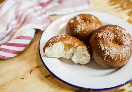 <p>Pretzel bagels, 5 & Dime</p>
